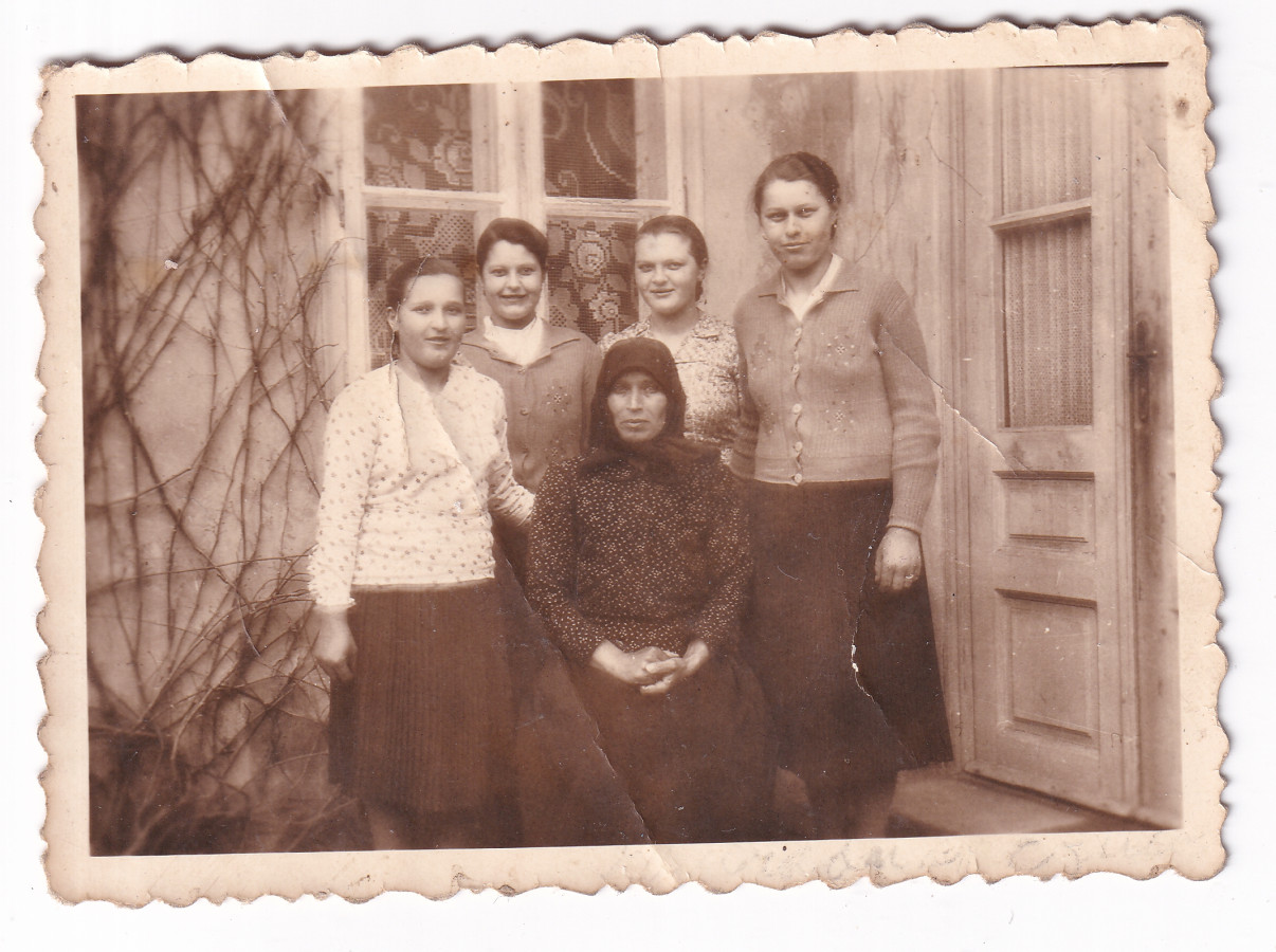 /storage/img/big_gyergyoidia_19555a-kl2026-nok-a-csaladban-kialto-kovek-egyesulete.jpg