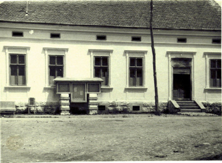 A régi csomafalvi "Petőfi Sándor" kultúrotthon