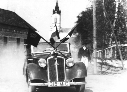 Csomafalva, 1940: magyar katonák érkezése és fogadása