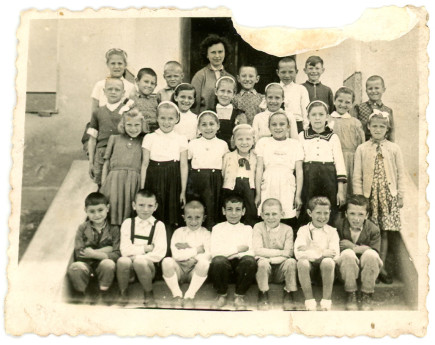 Ditró, kőhídi iskola, IV.osztály 1962-ben
