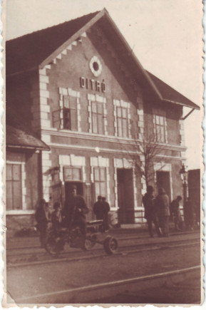 Ditrói vasútállomás, 1940