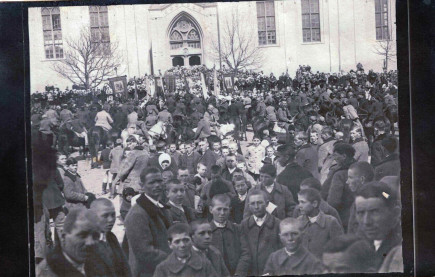Húsvéti Orálás (határkerülés) Csomafalván - 1929-ben