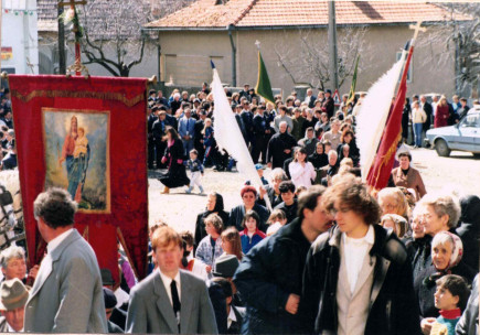 Húsvéti határkerülés Csomafalván 1998-ban