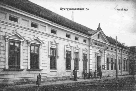 Gyergyószentmiklós városháza 1920-as évek, szerző: ismeretlen