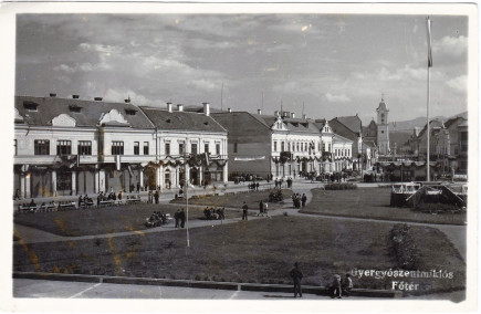 Gyergyószentmiklós' main square, September 1940